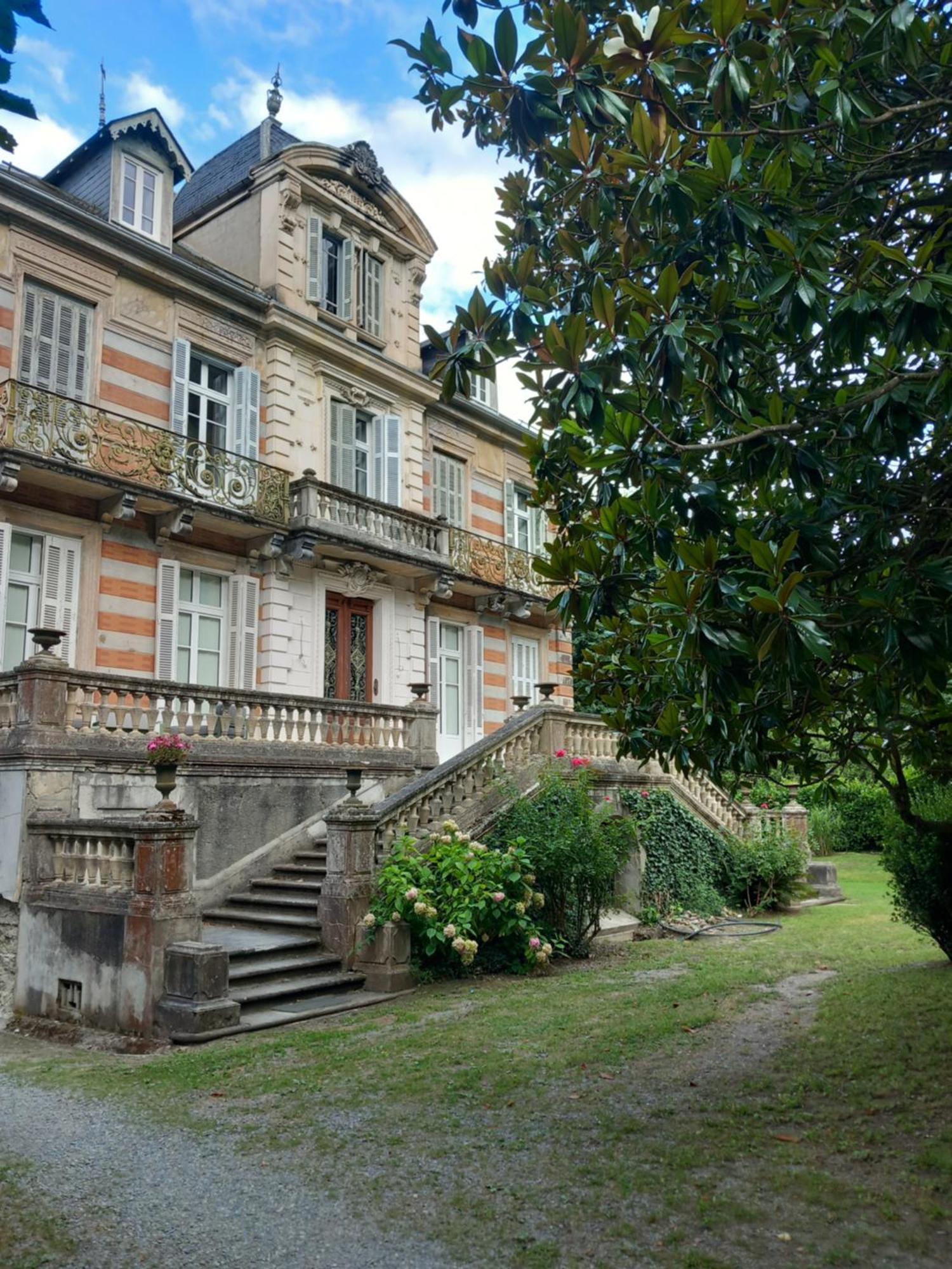 Villa Du Lys Bagneres-de-Luchon Экстерьер фото